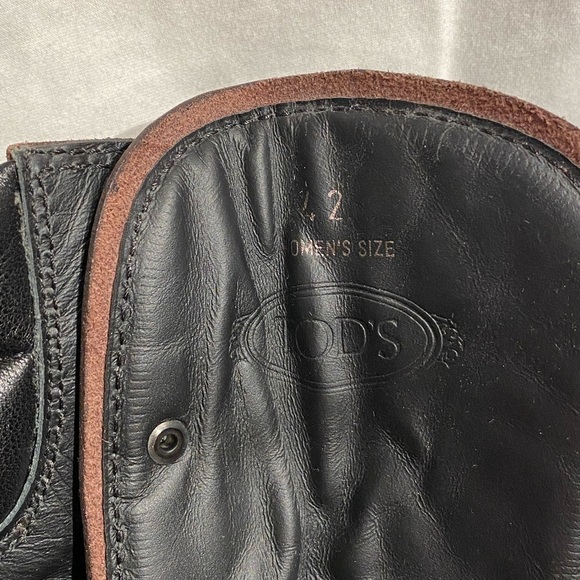 Tod's Aspen Lace-Up Boots, Brown, size 42, NWOB - Picture 6 of 9